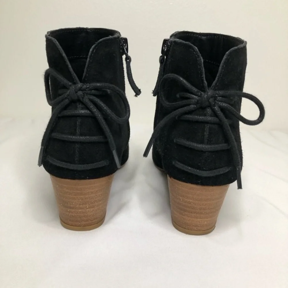 Isaac Mizrahi Womens Black Back Lace Booties Size 6 M